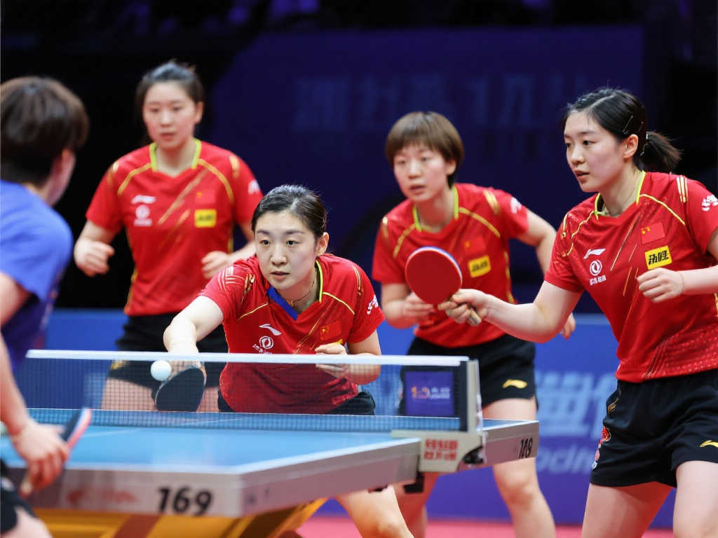 依托港口优 依托港口优